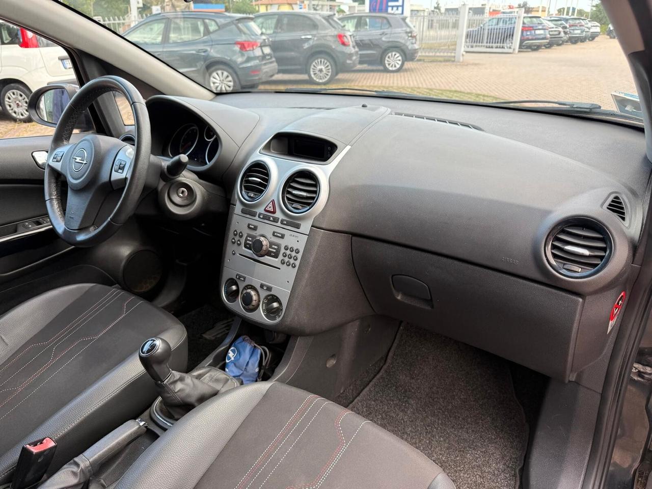 Opel Corsa 1.2 85CV 5 porte GPL-OK NEOPATENTATI