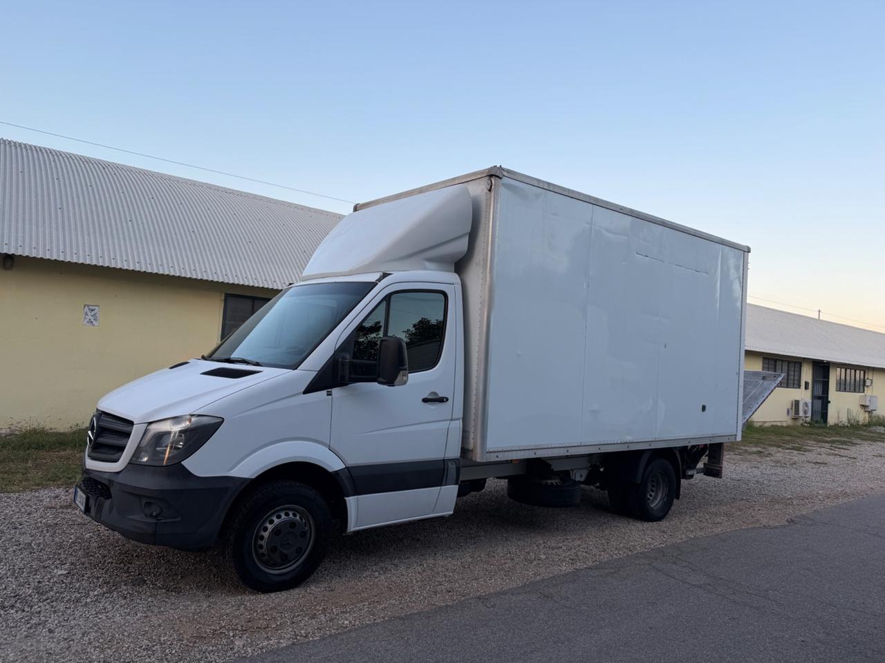 Mercedes Benz Sprinter 414 CDI con Sponda - 2017