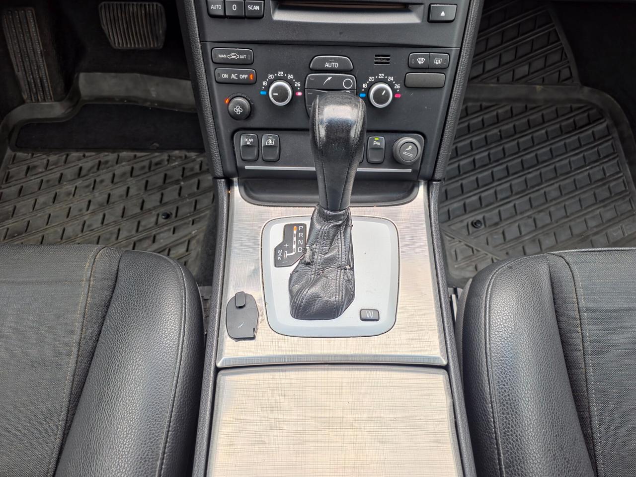 Volvo XC 90 XC90 D5 AWD Geartronic Executive 2010-E4 Automatico 7Posti