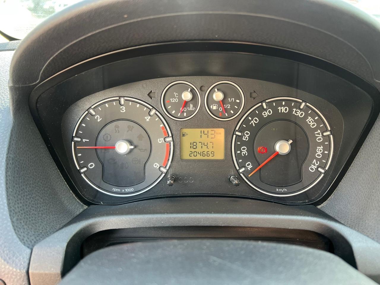 Ford Fiesta 1.4 TDCi 5p. Ghia