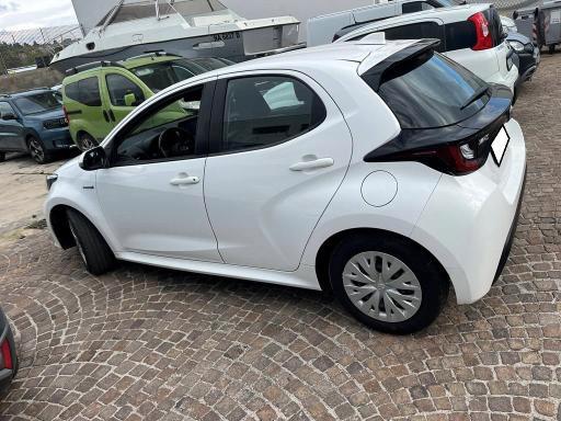 Toyota Yaris 1.5h Business