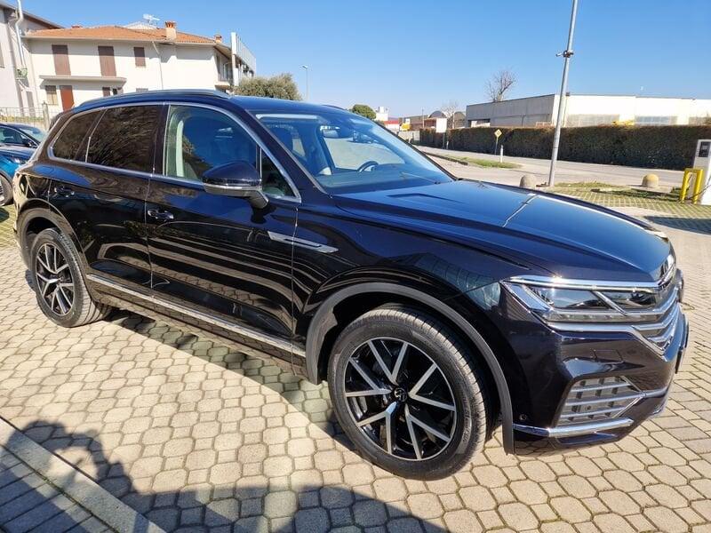 Volkswagen Touareg 3.0 V6 TDI SCR Elegance