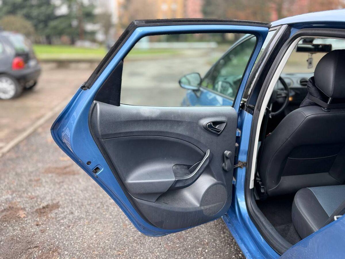 Seat Ibiza 5 Porte Ibiza 1.2 Hi-Tech 70cv