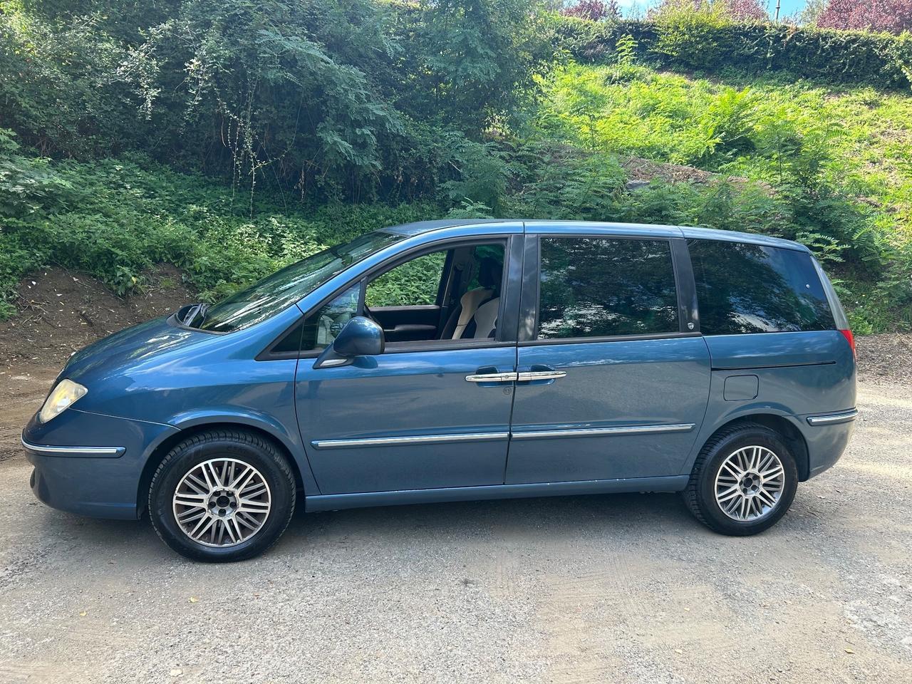 Lancia Phedra 2.2 MJT CA Oro Plus