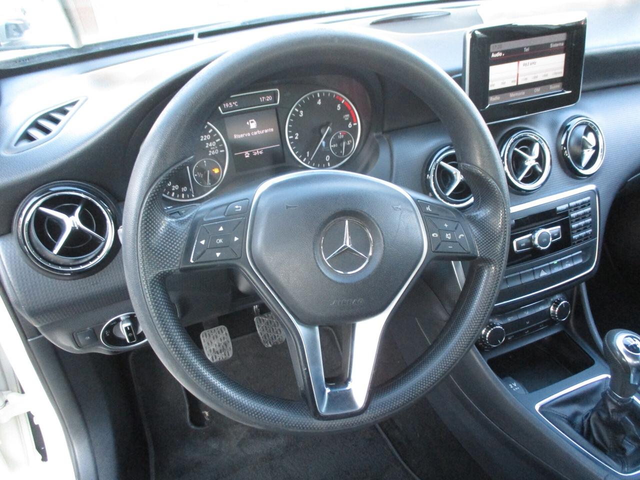 Mercedes-benz A 180 CDI MOLTO BELLA 2013
