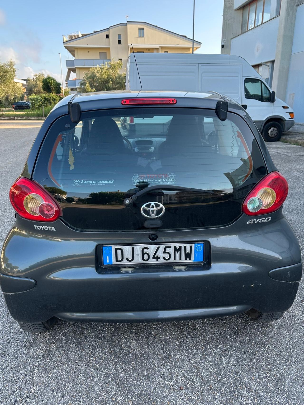 Toyota Aygo 1.0 12V VVT-i 3 porte Sol