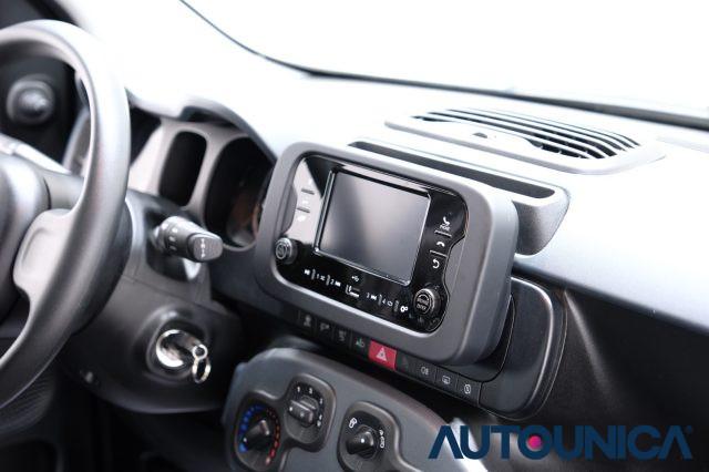 FIAT Panda 1.0 FIREFLY S&S HYBRID CITY LIFE NEOPATENTATI