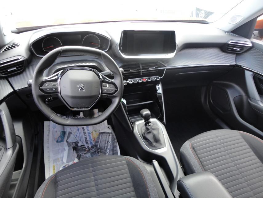 Peugeot 2008 1.5 bluehdi Active s&s 110cv