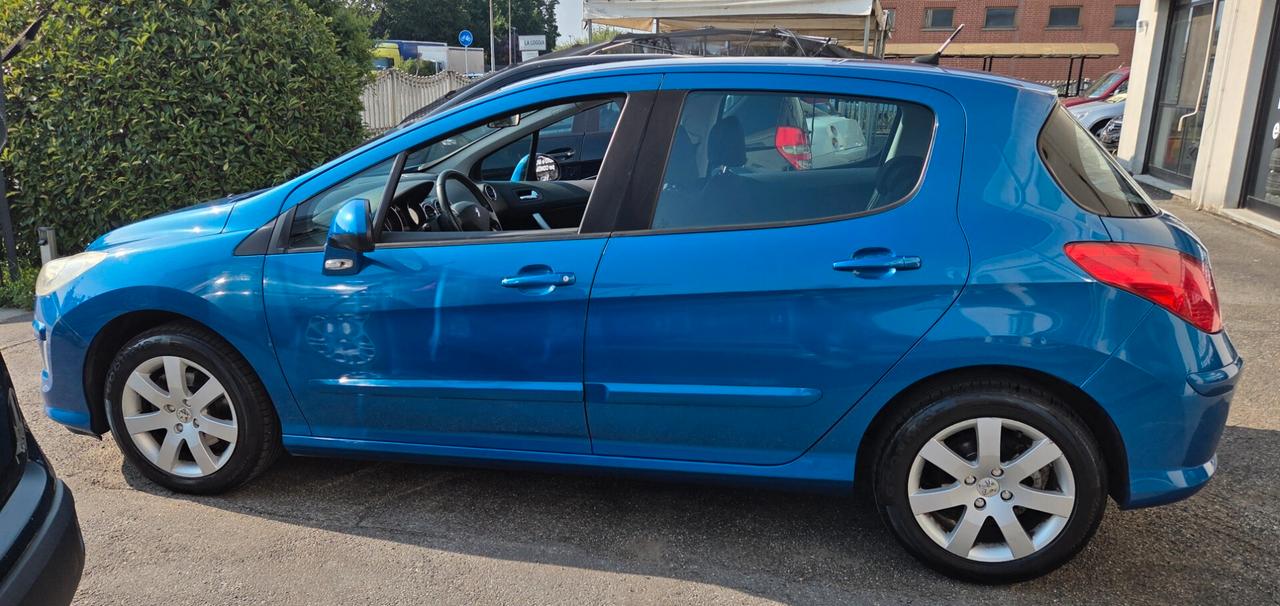 Peugeot 308 1.6 VTi 120CV 5p. Tecno