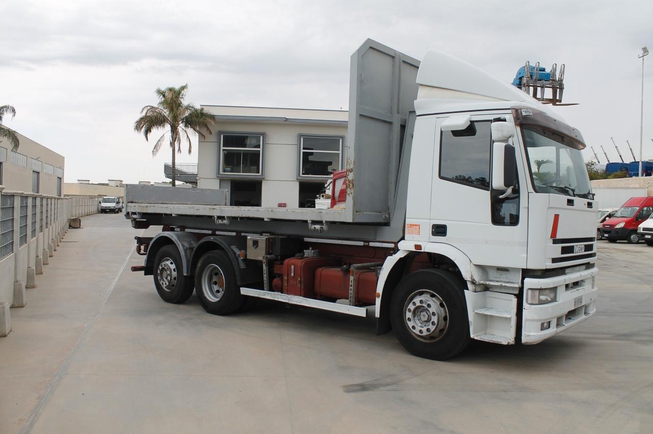 Iveco 180E27 SCARRABILE