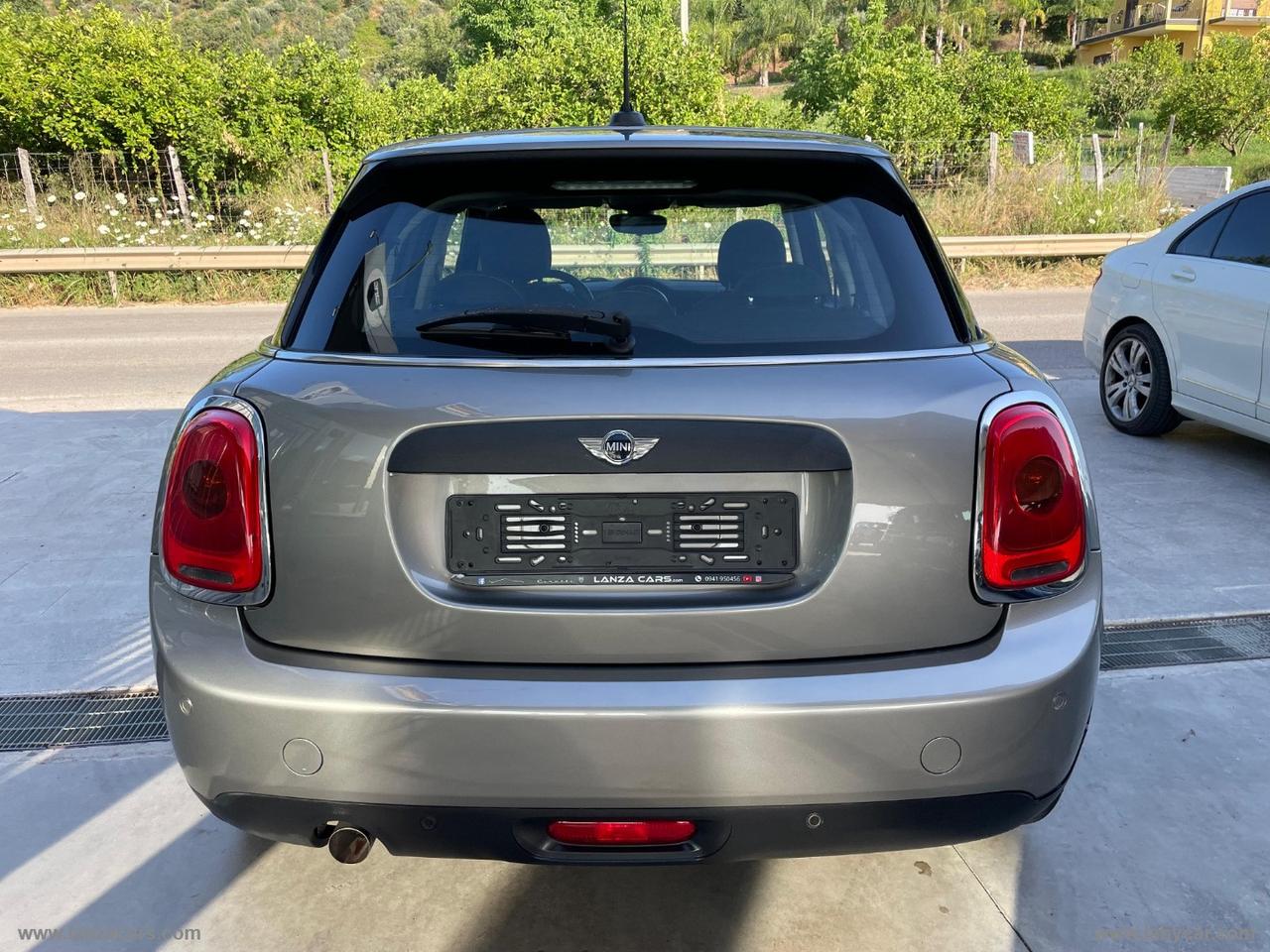 MINI Mini One D 5 porte