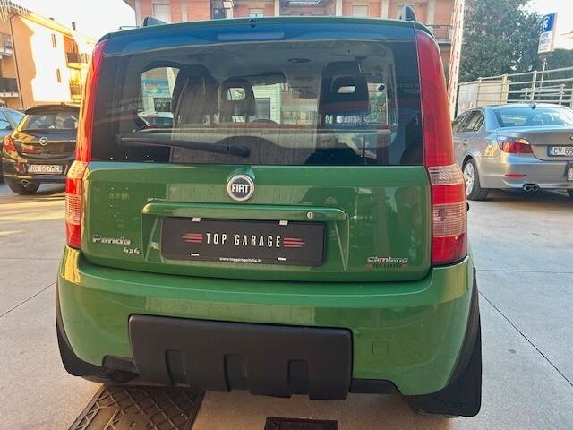 Fiat Panda 1.2 4x4 Climbing GPL