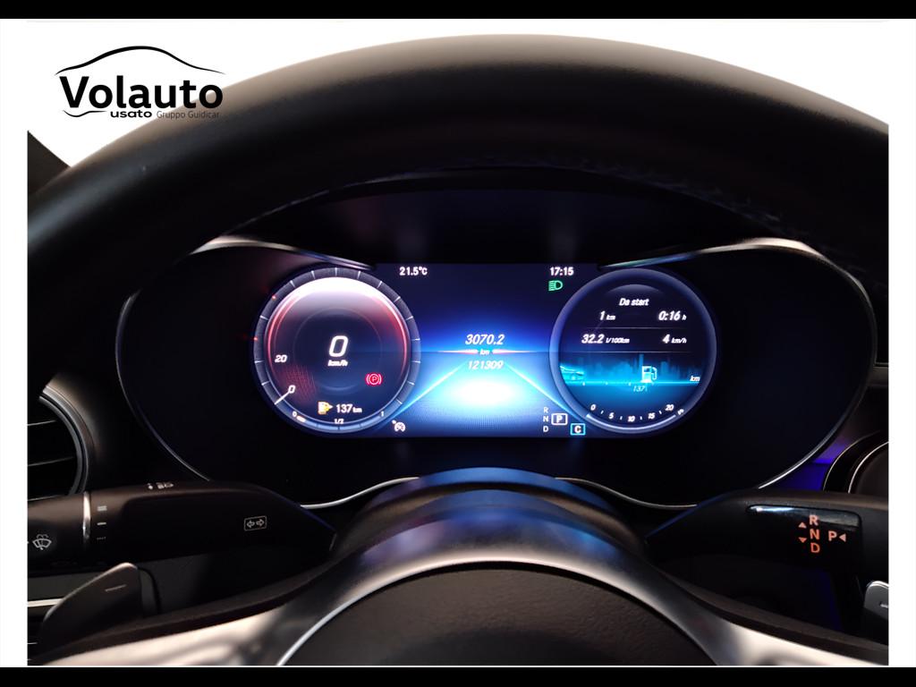 Mercedes-Benz Classe C-C205 2018 Coupe - C Coupe 220 d Premium auto