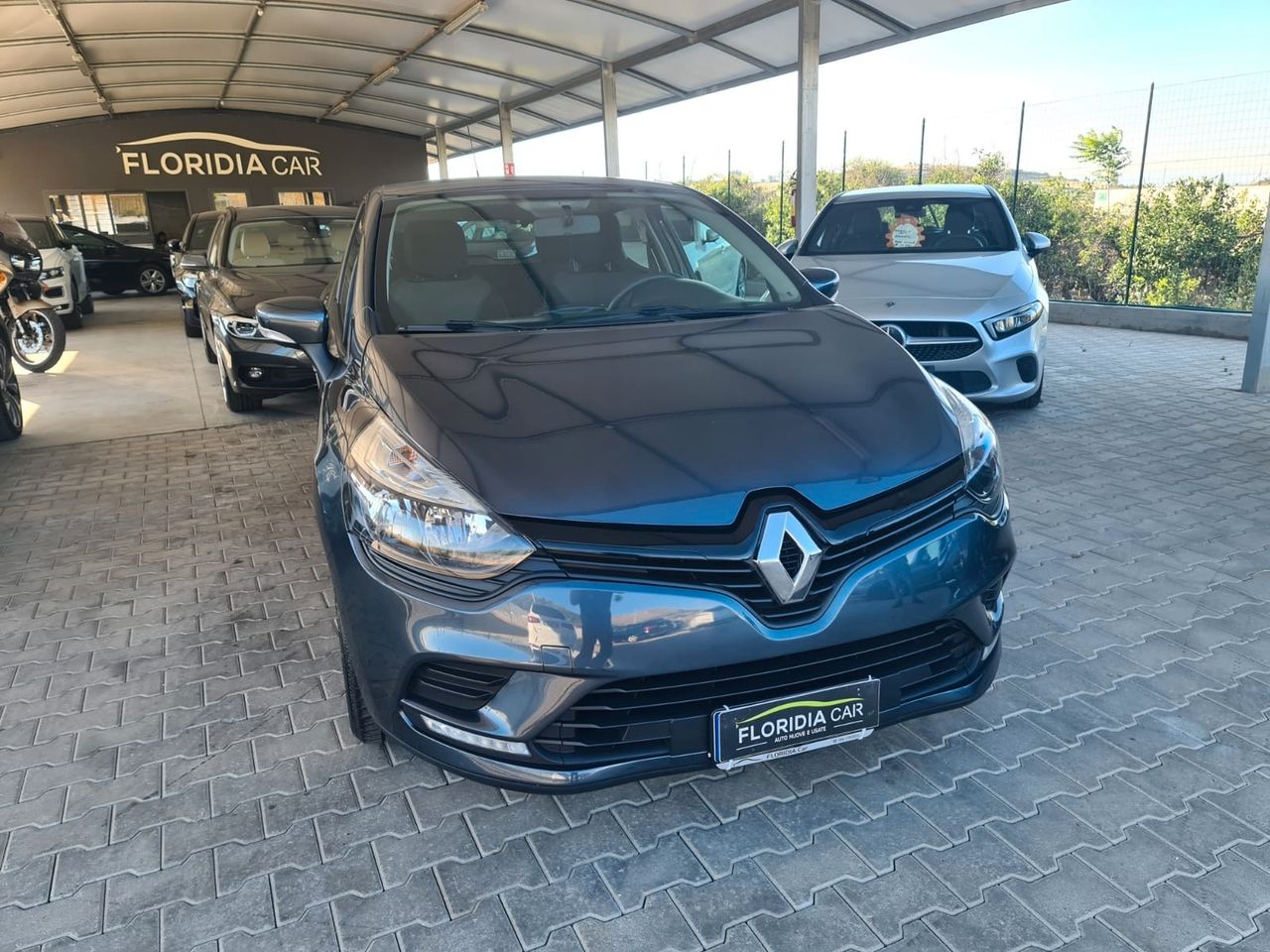 RENAULT CLIO 1.2 75CV SOLO 90.000 KM 06/2017