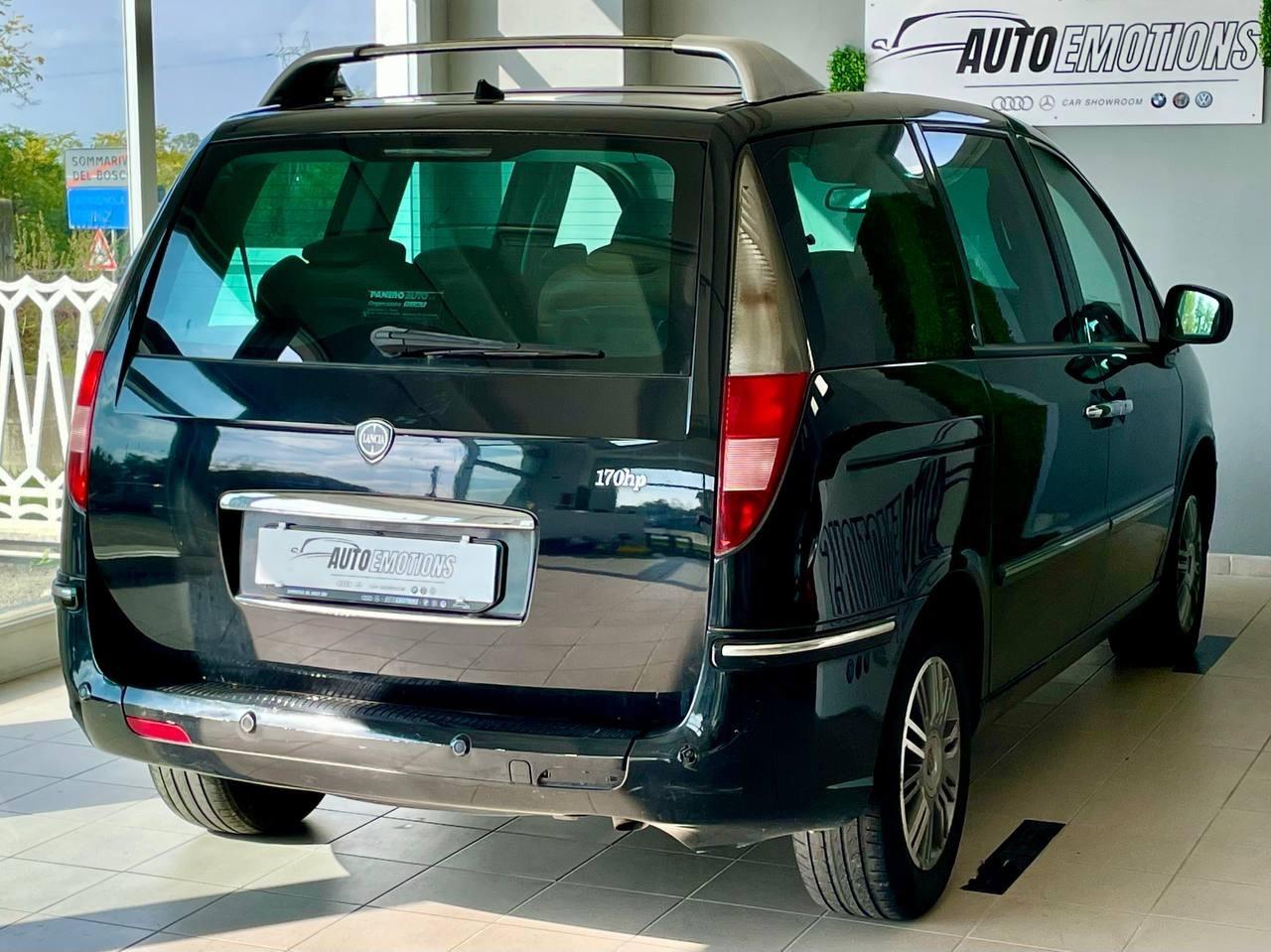 Lancia Phedra - Full Optional | Porte Scorrevoli