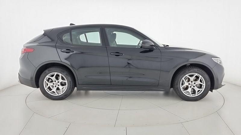 Alfa Romeo Stelvio 2.2 Turbodiesel 190 CV AT8 Q4 Business