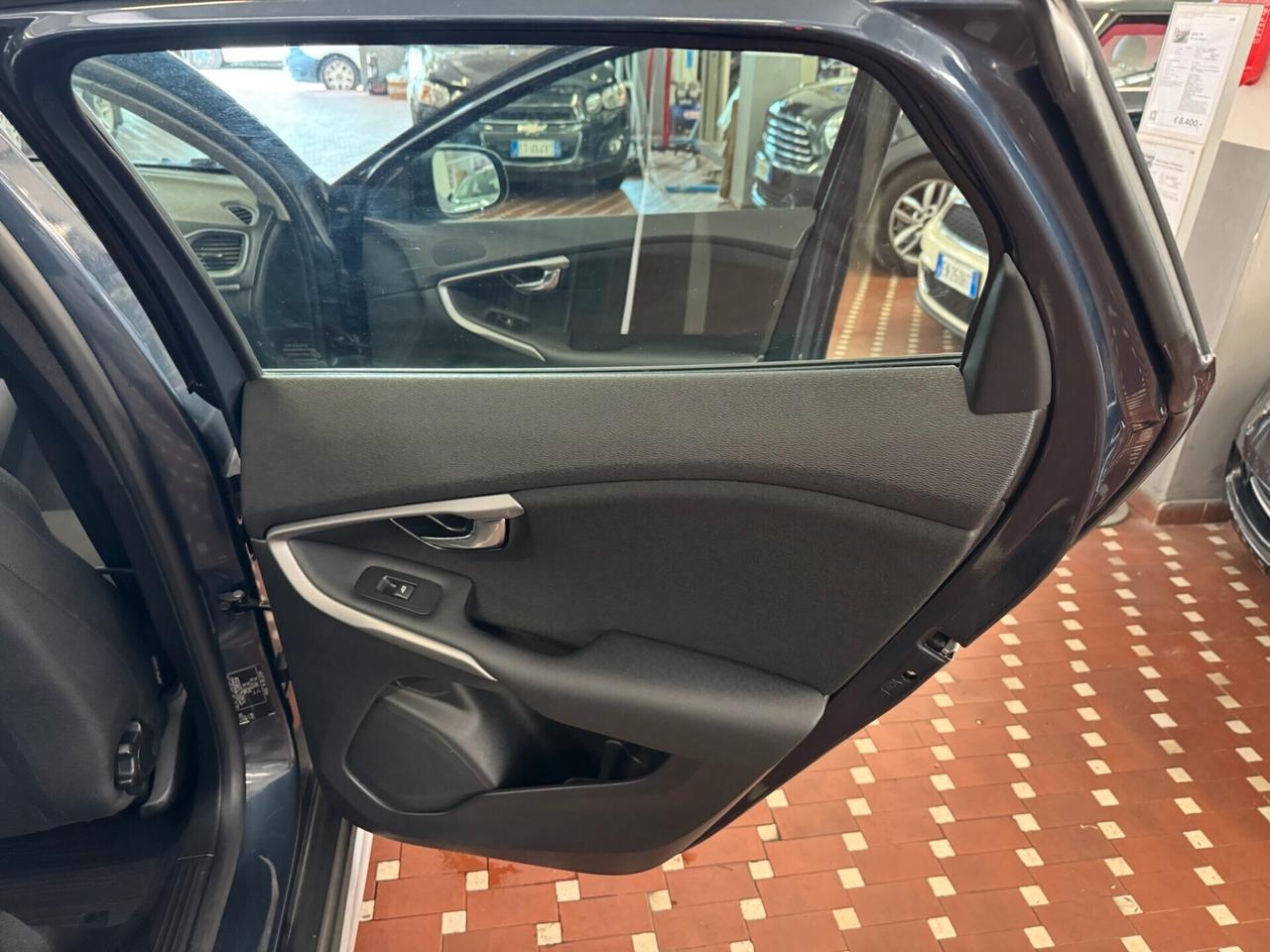 Volvo V40 Cross Country D2 Pro - UNICO PROPRIETARIO