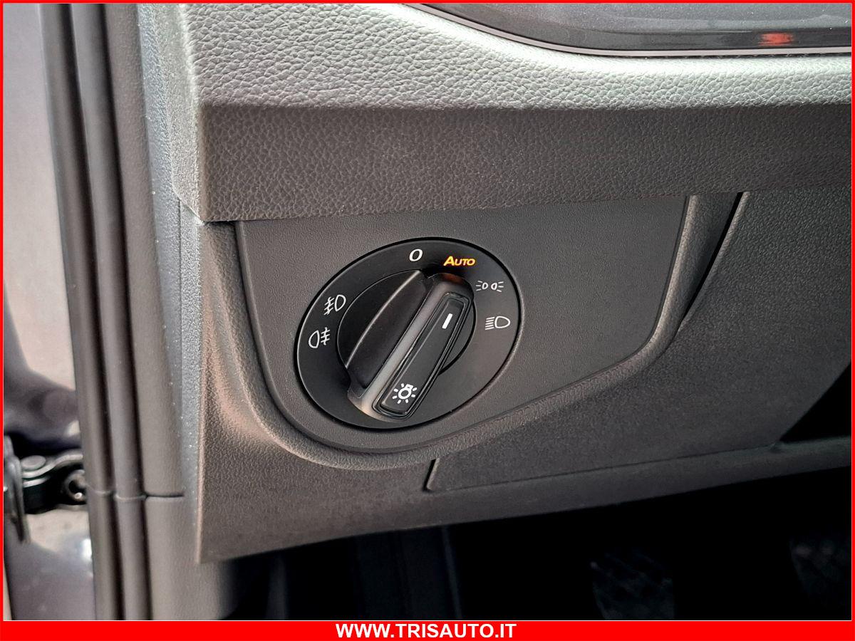 VOLKSWAGEN Polo 1.0 TSI Style NEOPATENTATI (FULL LED+NAVI)