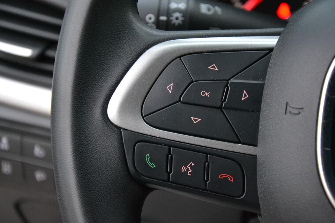 Fiat Tipo 1.3 MJT 95CV STREET NAVI+PDC+CRUISE+TEL+PACK BLACK