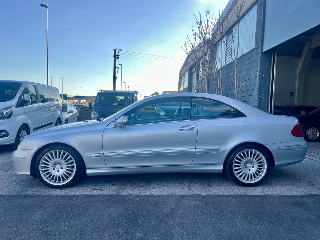 Mercedes-benz CLK 220 CDI cat Avantgarde