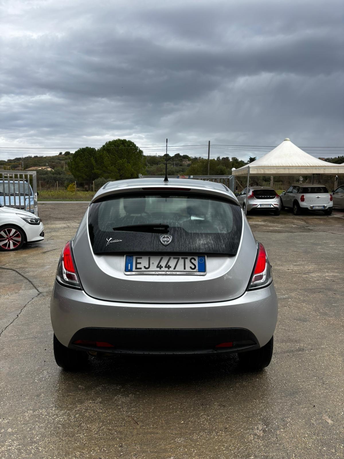 Lancia Ypsilon 1.3 MJT Platinum
