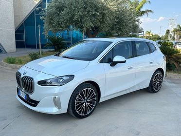 BMW 218 d Luxury auto possibilità noleggio no scoring