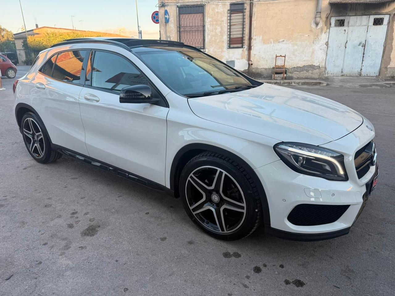 Mercedes-benz GLA 220 CDI Automatic 4Matic Premium AMG