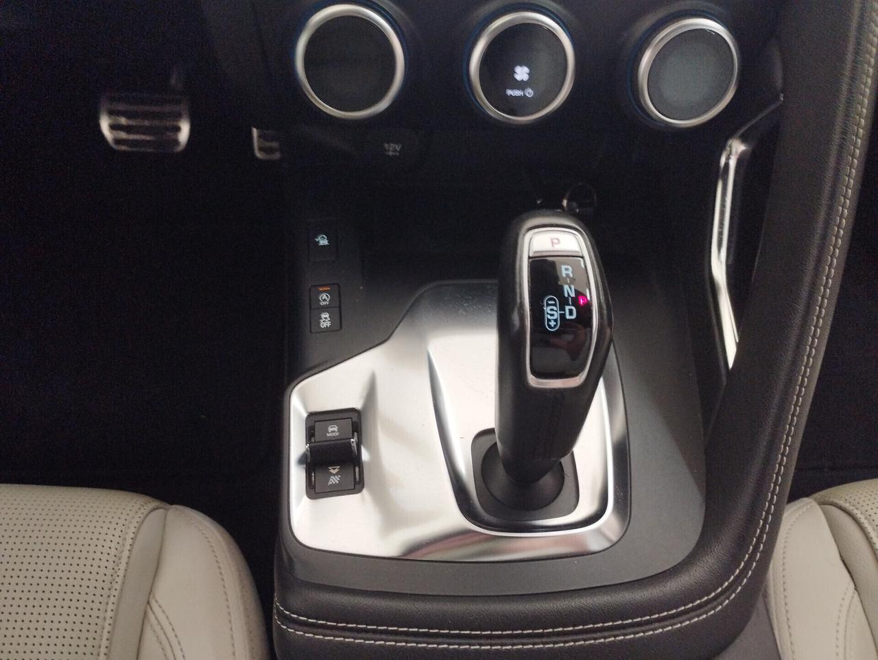 Jaguar E-Pace 2.0D 180 CV AWD aut. R-Dynamic S