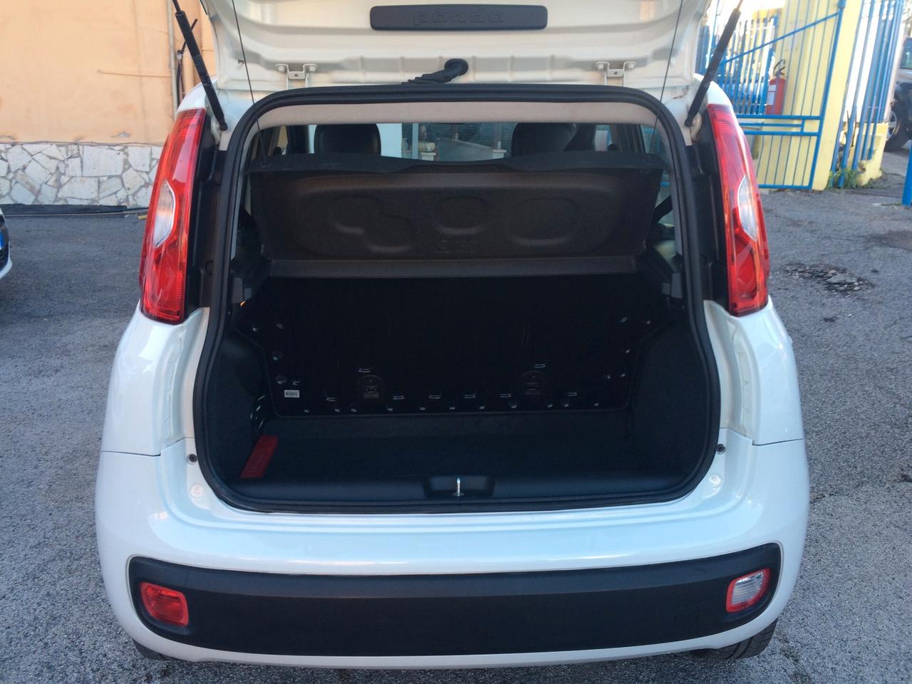 2017 Fiat Panda 1.2 Easy tagliandata con garanzia !!!