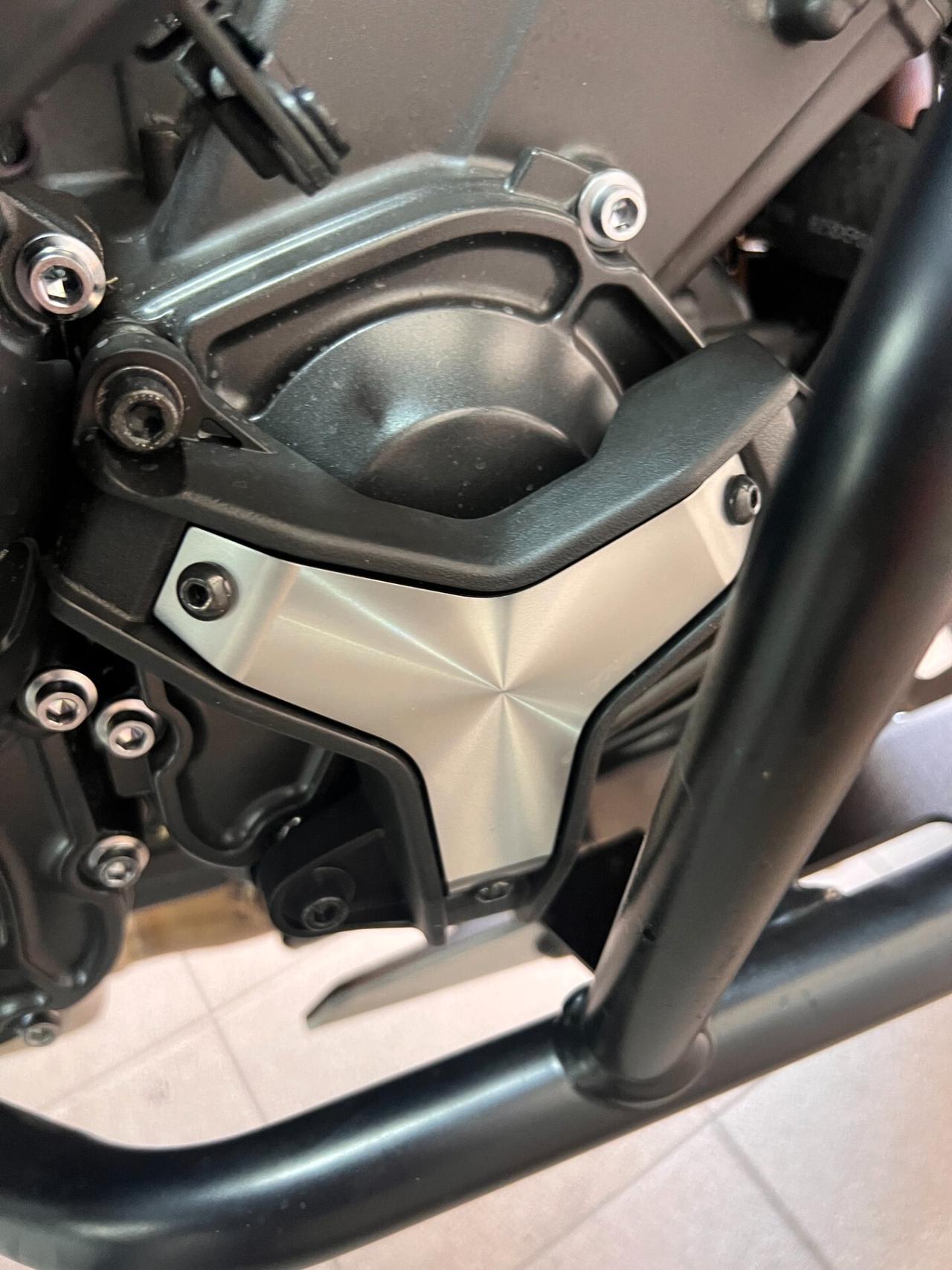Yamaha Tracer 9 MT-09 TR ABS GT MDNM6 T.BLACK