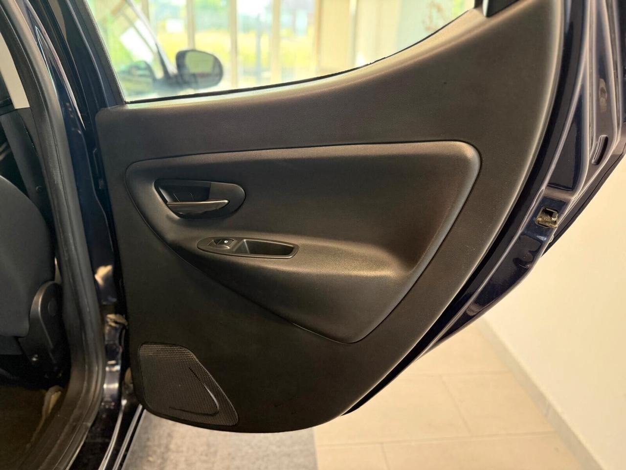 Lancia Ypsilon 1.3 MJT 16V 95 CV 5 porte S&S Platinum