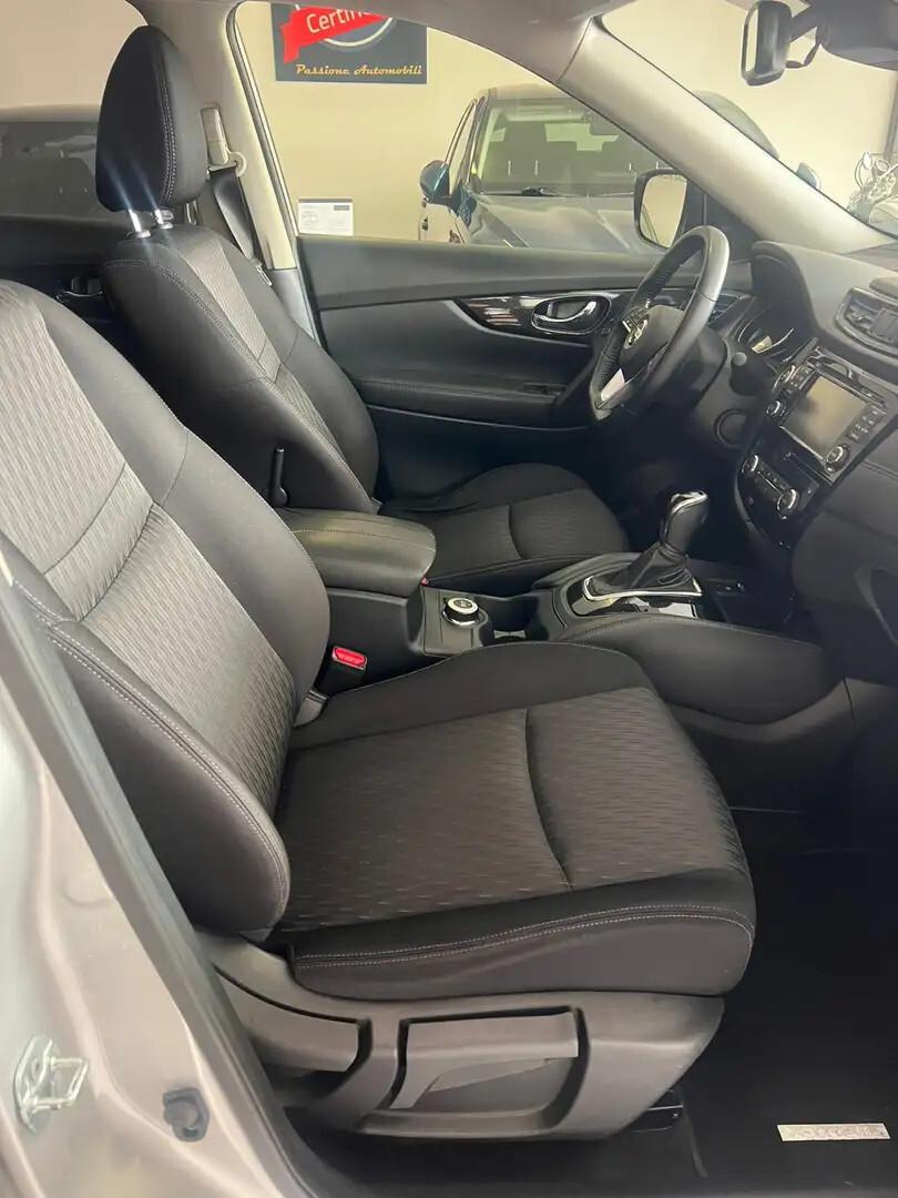 Nissan X-Trail 2.0 dCi 2WD X-Tronic N-Connecta 7 POSTI