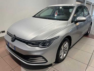 Volkswagen Golf 8ª serie 1.0 eTSI EVO DSG Life