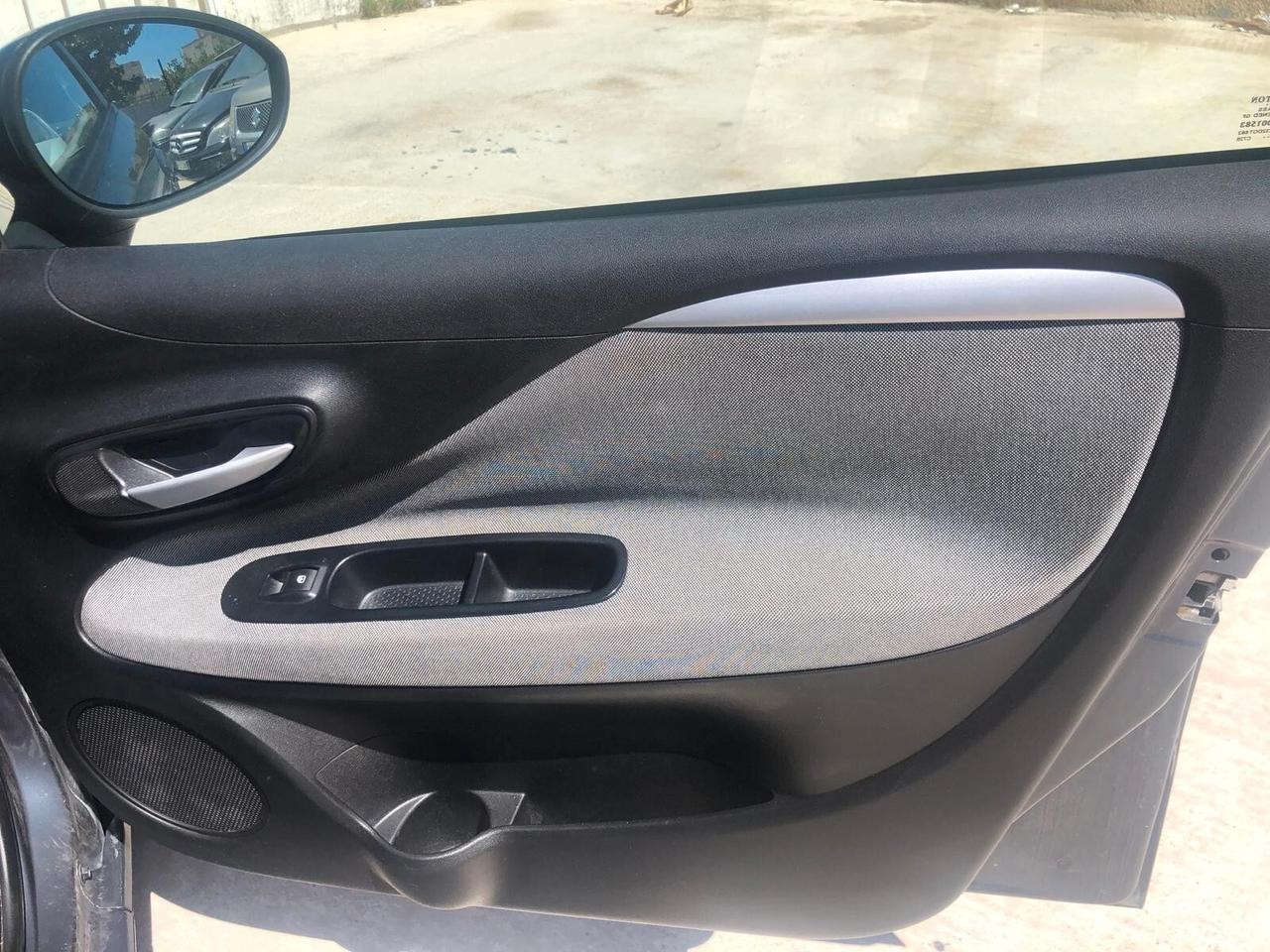 FIAT PUNTO EVO 1.3 MJT 75CV 5porte DYNAMIC