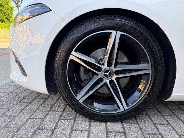 MERCEDES-BENZ A 180 d Automatic Sport