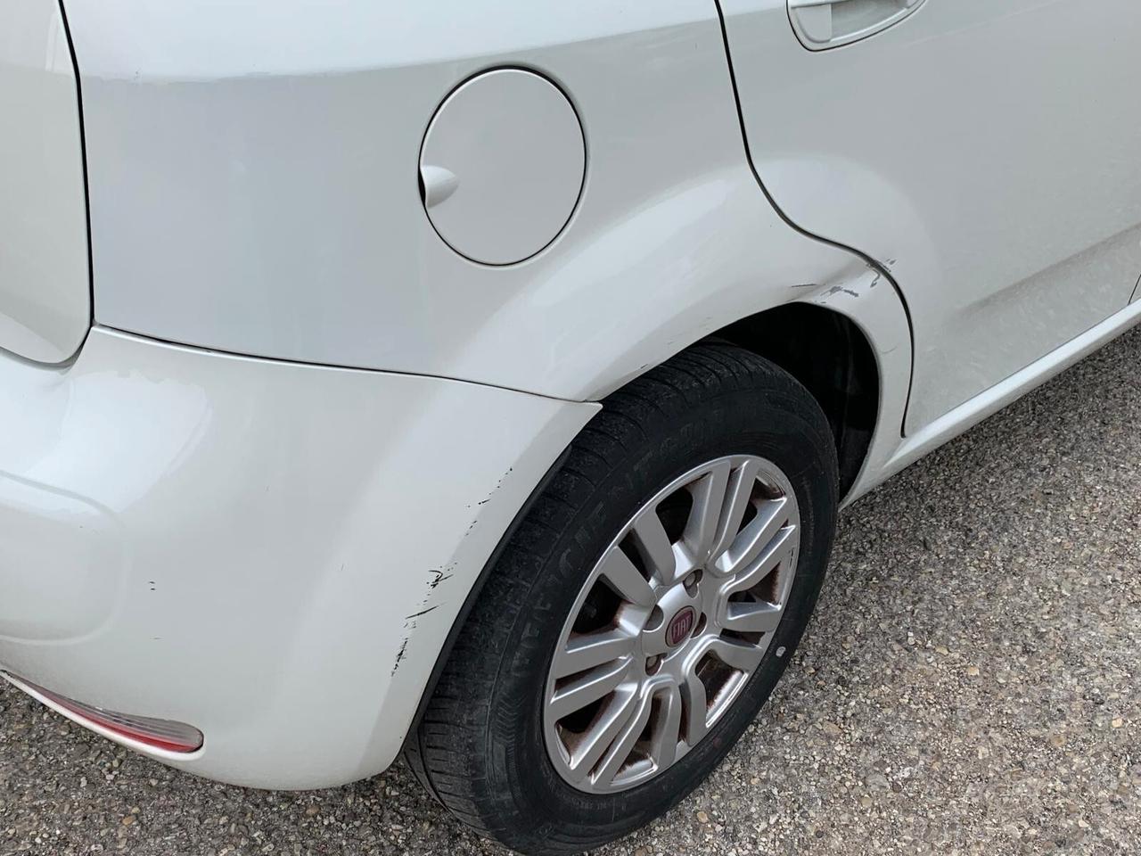 Fiat Punto 1.4 8V 5 porte Easypower Lounge