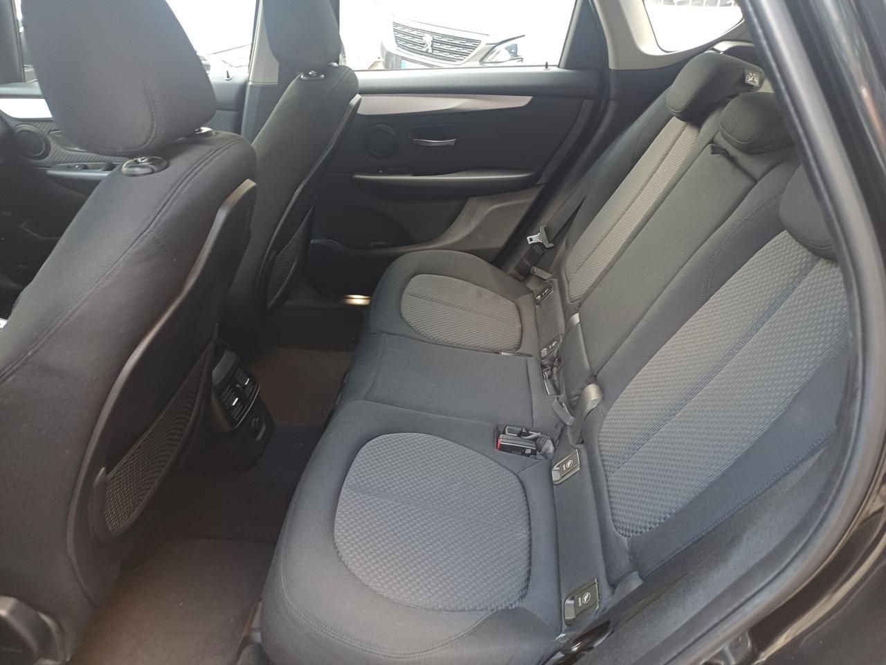 Bmw 2er Active Tourer 218d Luxury