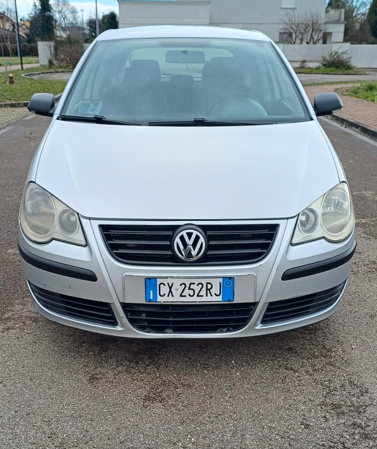 Volkswagen Polo 1.2/64CV 12V 3p. Trendline
