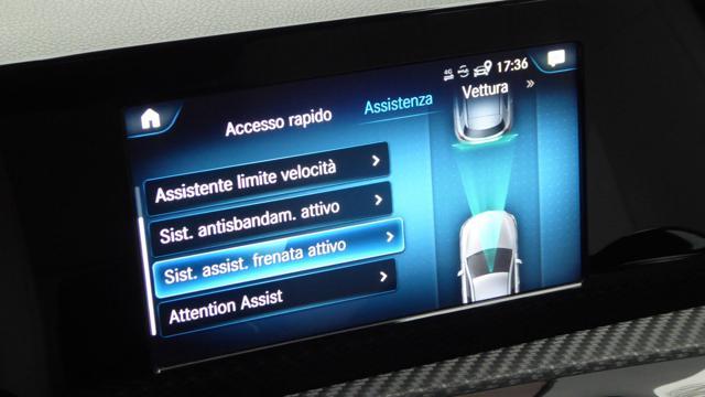 MERCEDES-BENZ A 180 d Automatic Business