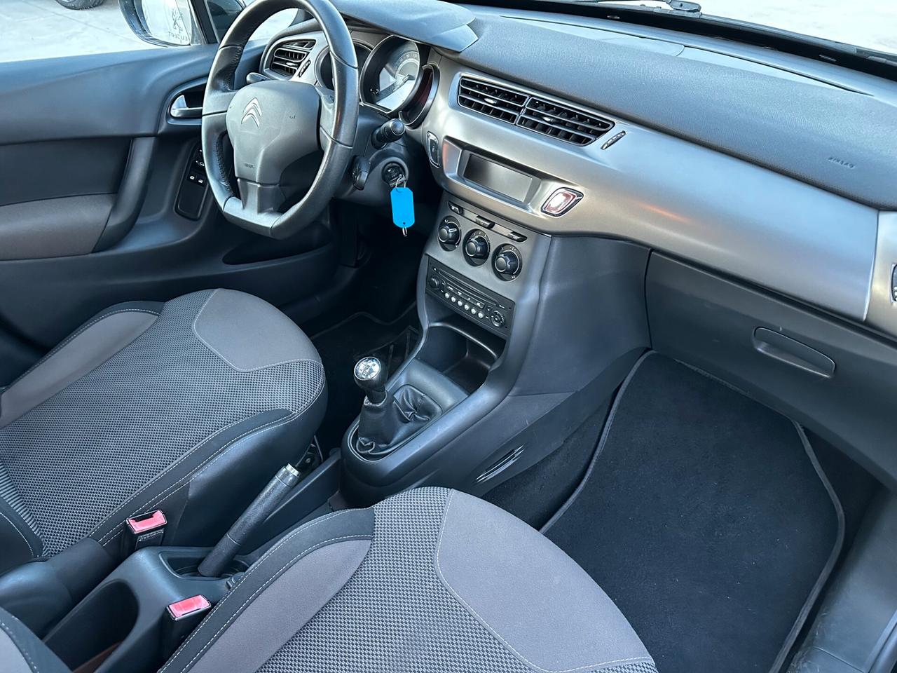 Citroen C3 C3*1.2*EXCLUSIVE*82CV*GANCIO*LED*NEOPATENTATI*