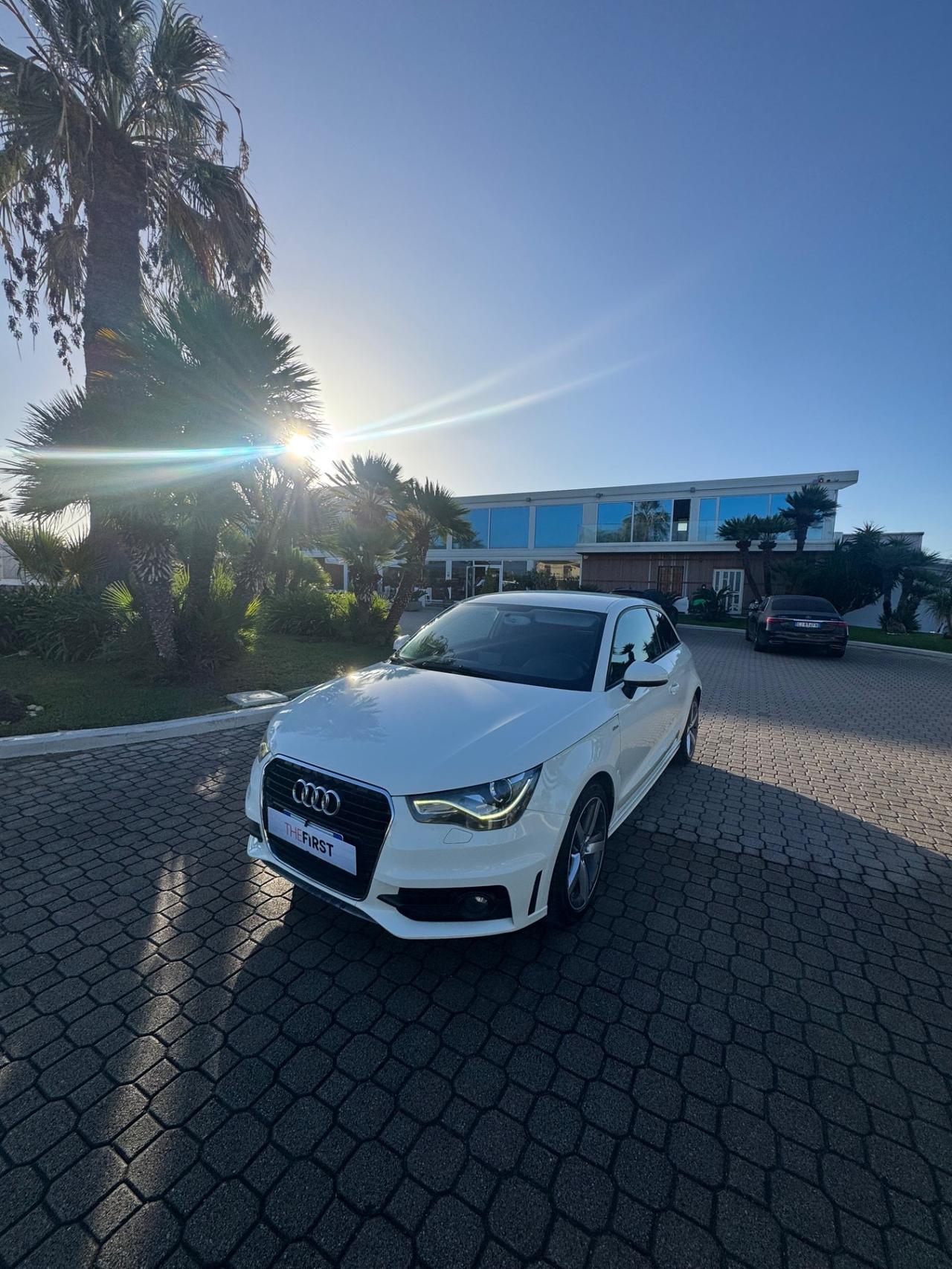 Audi A1 1.6 TDI S tronic Ambition