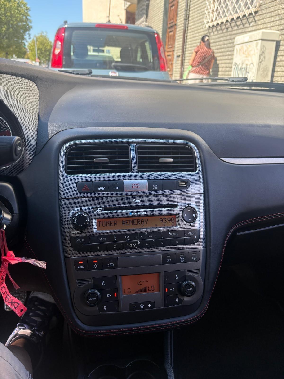 Abarth Grande Punto 1.4 T-Jet 155 cv