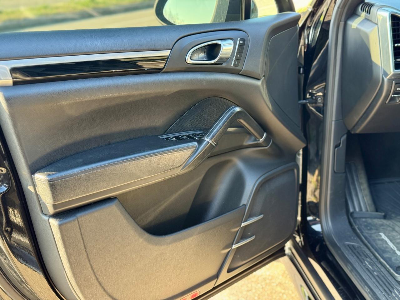 Porsche Cayenne 3.0 Diesel 2012 21”