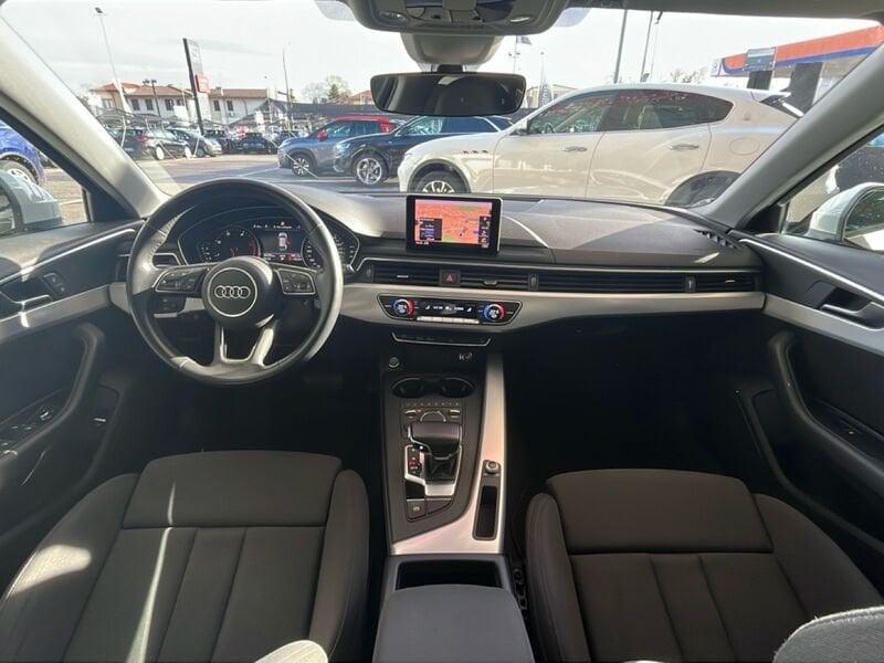 Audi A4 2.0 30 TDI BUSINESS S TRONIC