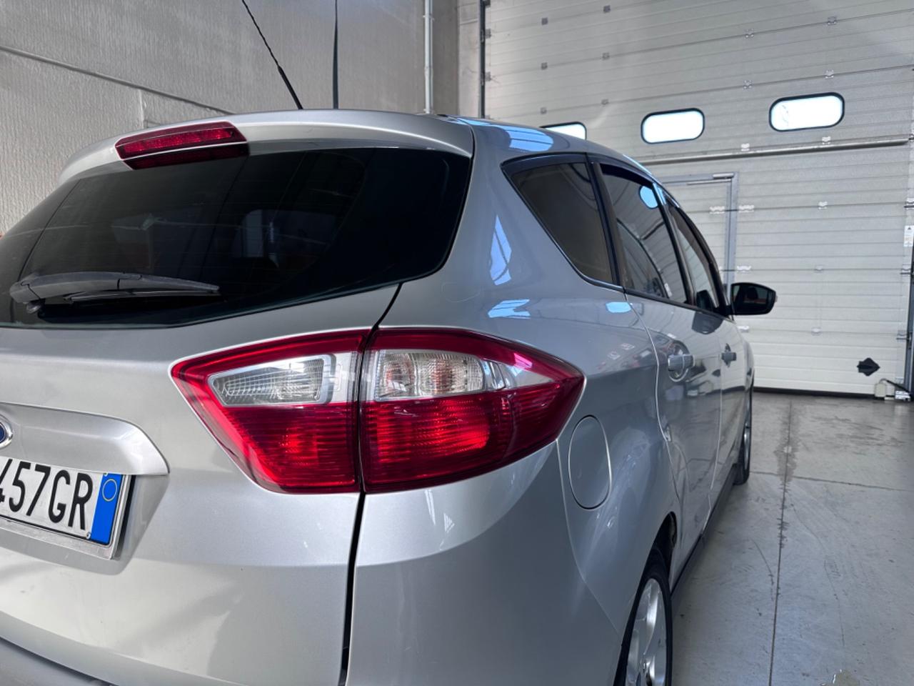 Ford C-Max 1.6 120CV GPL Titanium
