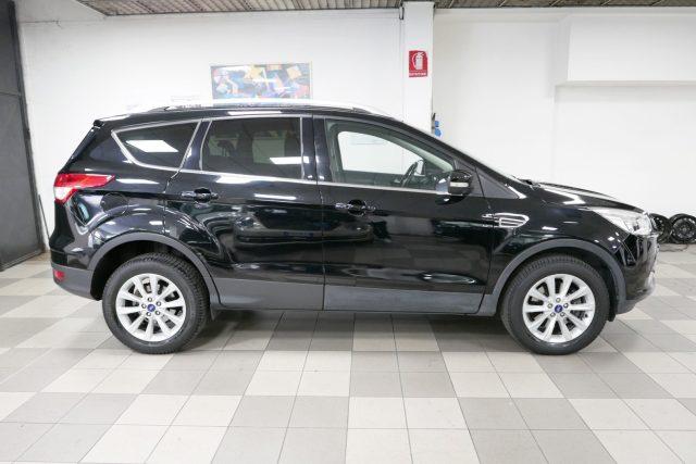 FORD Kuga 2.0 TDCI 150 CV S&S 4WD Powershift Titanium Euro6b