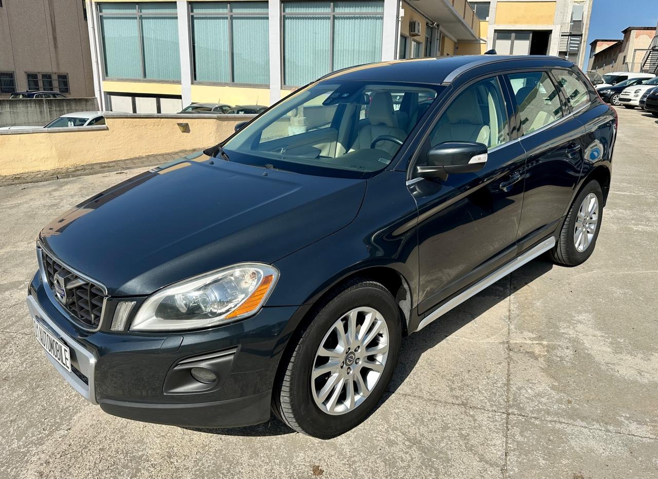 Volvo XC 60 XC60 2.4 D 163 CV AWD Geartronic Summum