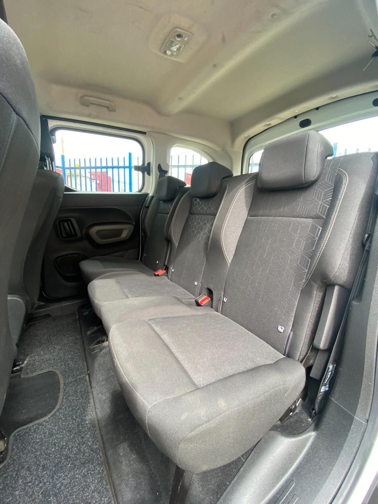 Peugeot Rifter BlueHDi 100 S&S Allure Standard