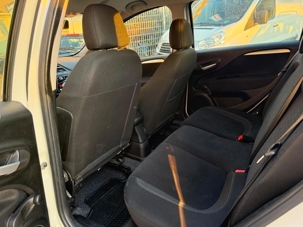 Fiat Punto 1.3 MJT II S&S 95 CV 5 porte Street