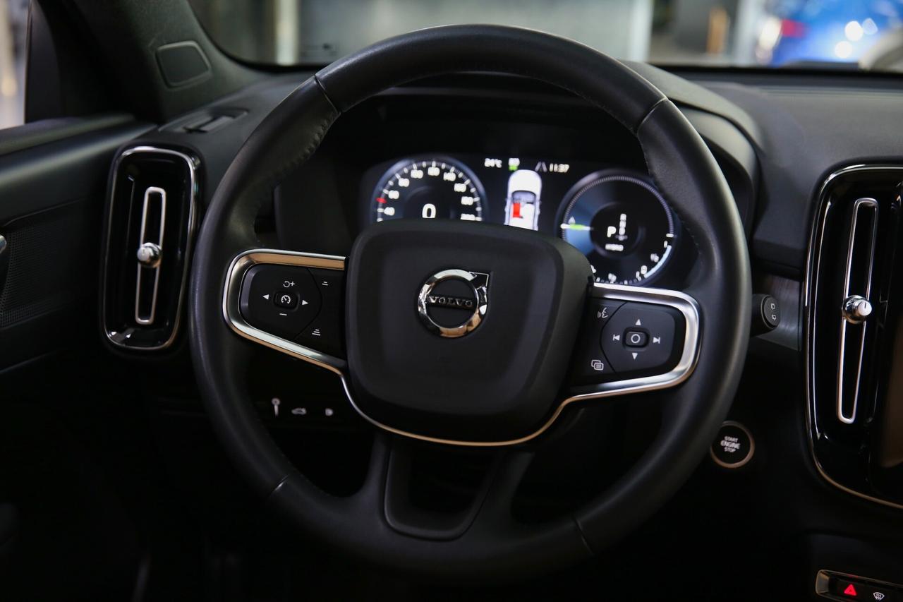 Volvo XC40 T5 Recharge Plug-in Hybrid Inscription auto